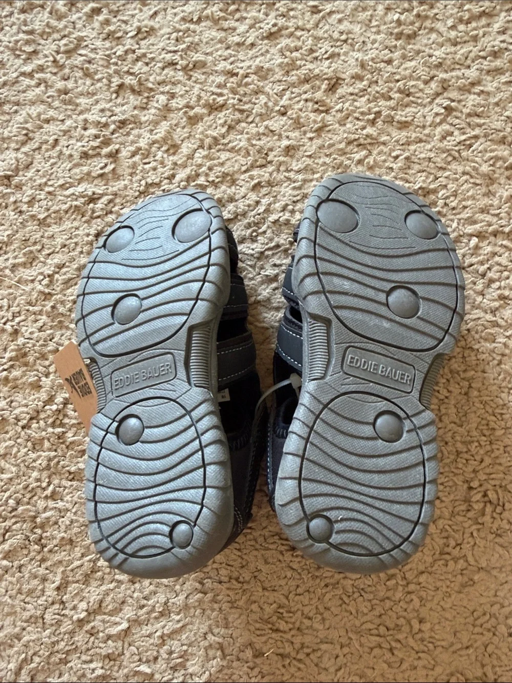 Size 9 Eddie Bauer sandals